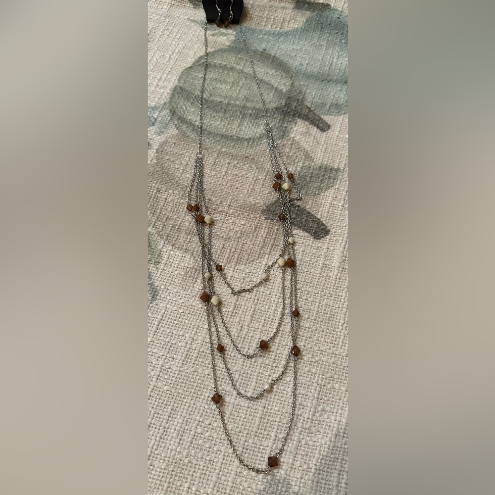 Necklace and earring set.